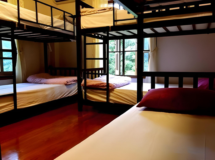 Others 2, Baan Mai Sak, Pai