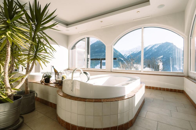 Bathroom 3, BergBaur, Zell am See