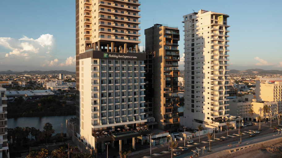 Exterior & Views 2, Holiday Inn Express & Suites Hotel Mazatlan by IHG, Mazatlán