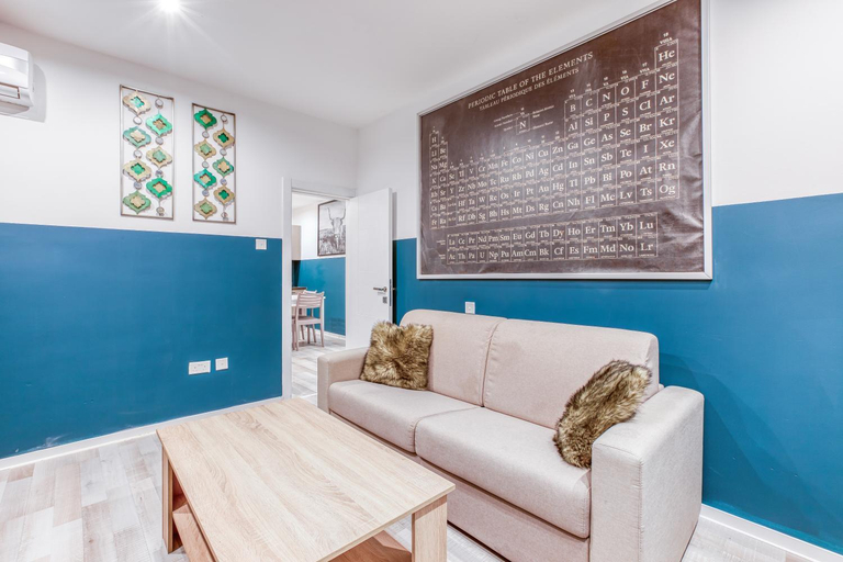 Others 2, Central Paceville Penthouse + Terrace & City Vibes, St Julian's