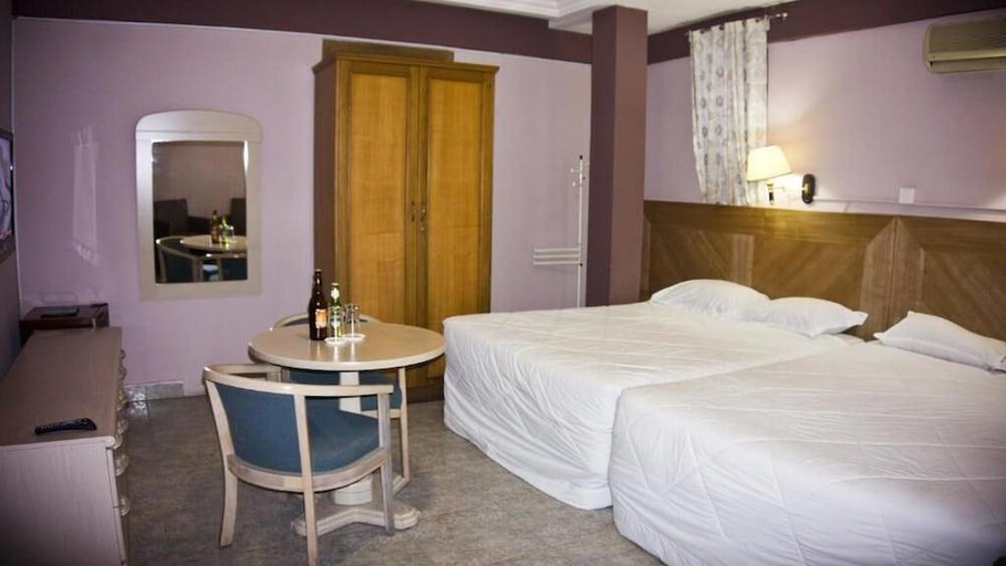 Bedroom 2, Sam's Cottage Hotel, Accra