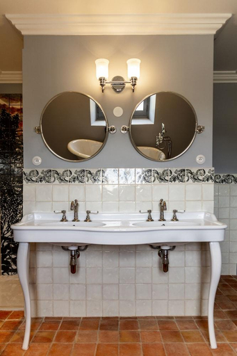 Bathroom 4, Chateau de Collias - Maison de Vacances, Gard