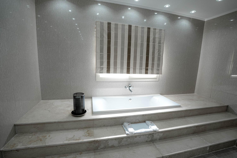 Bathroom 5, Caves Beach Resort Adults Only, Al-Ghurdaqah