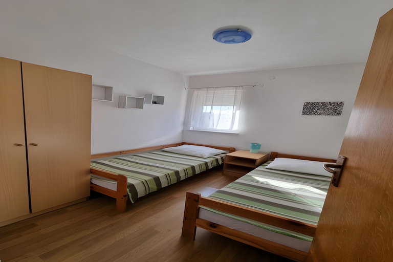 Bedroom 2, bedroom apartment with terrace, Biograd na Moru