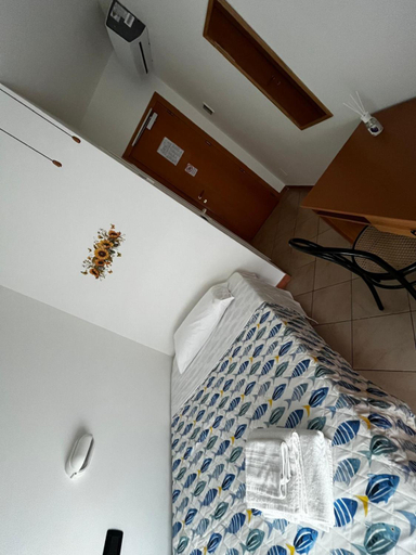 Bedroom 5, Hotel Dream, Rimini