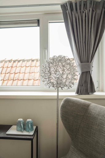 Others 5, Hotel Koemarkt, Purmerend