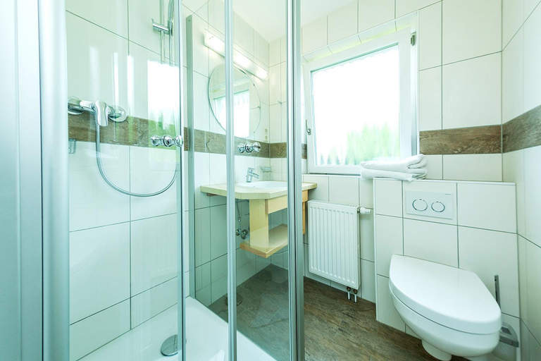 Bathroom 4, Hotel Rupertihof, Berchtesgadener Land