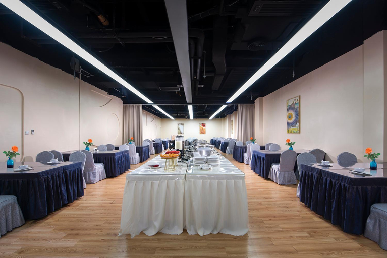 Food & Drinks 5, Caribbean Hotel Zhongshan, Zhongshan