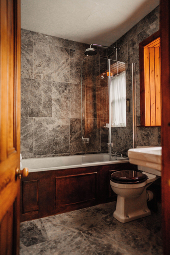 Bathroom 3, Shieldaig Lodge Hotel, Highland