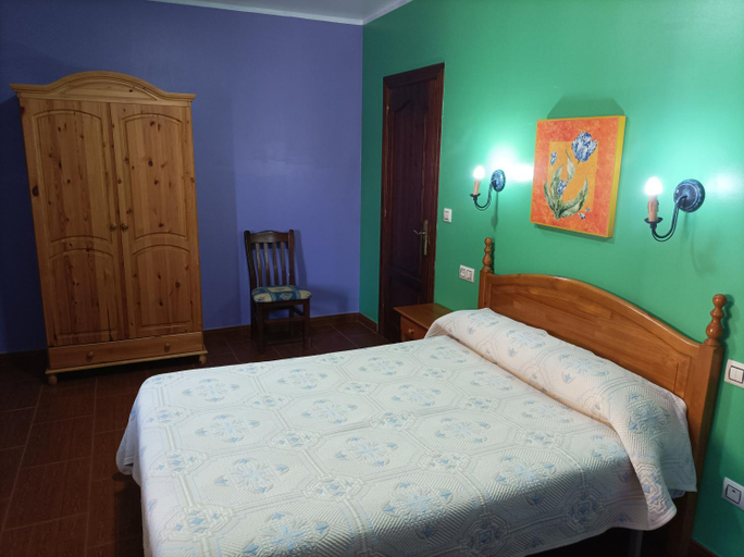 Bedroom 3, Hotel Alonso, Asturias