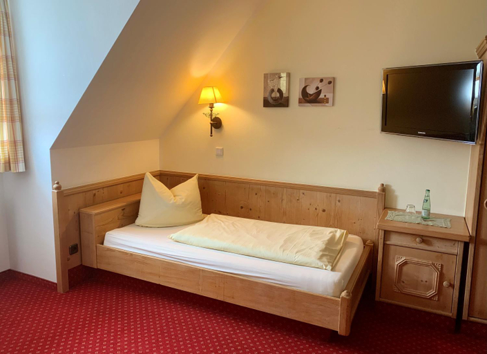 Bedroom 3, Gasthof Hartl Zum Unterwirt, Fürstenfeldbruck