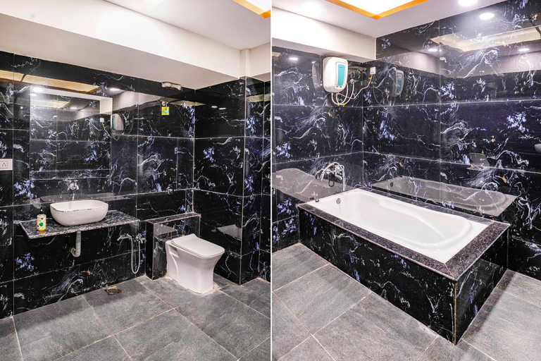 Bathroom 4, Fabhotel Sr Naroda, Ahmadabad
