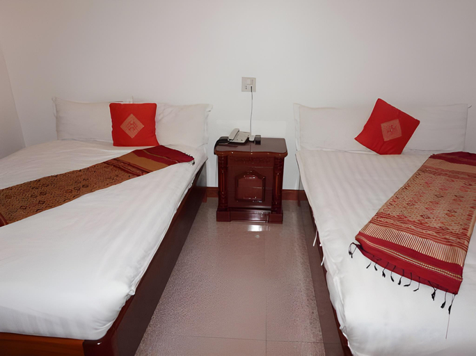 Bedroom 3, Mittaphap II Hotel, Luang Prabang
