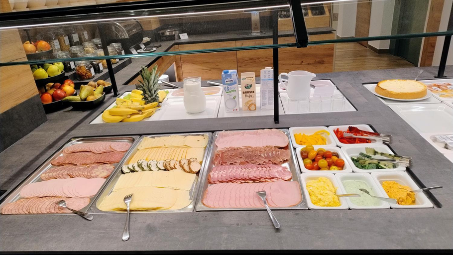 Food & Drinks 5, Hotel Restaurant Schwartz, Neunkirchen