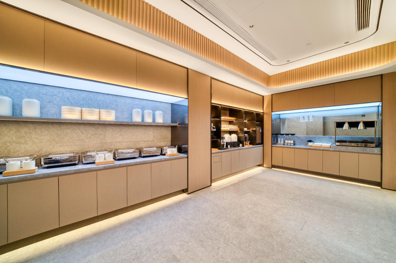 Food & Drinks 4, Ji Hotel Shanghai Pudong Airport Chuansha Road, Shanghai