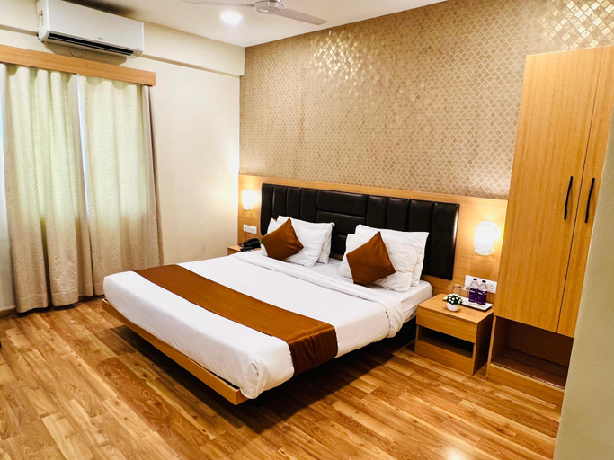 Bedroom 3, Galaxy Ivory Corporate Hotel, Bangalore