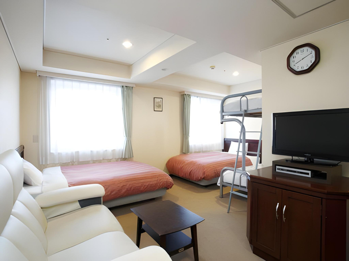 Bedroom 2, Chitose Station Hotel, Chitose