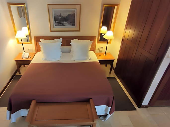 Bedroom 3, Le Saint Alexis **** Hotel & Spa, Saint-Paul