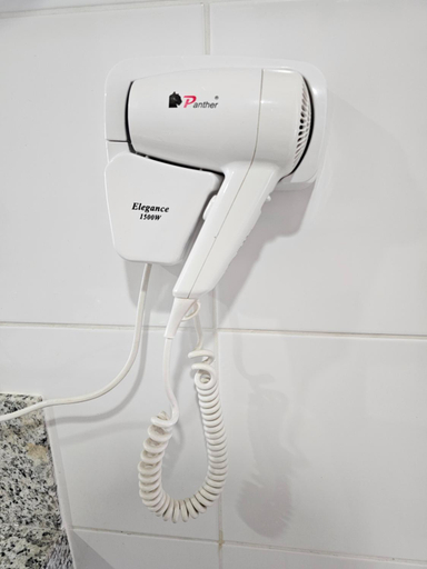 Bathroom 4, Flat Pampulha orla prox Mineirao com varanda, Belo Horizonte