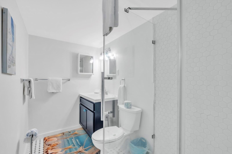 Bathroom 3, Seahorse Suite 1 Bedroom Villa by RedAwning, Manatee