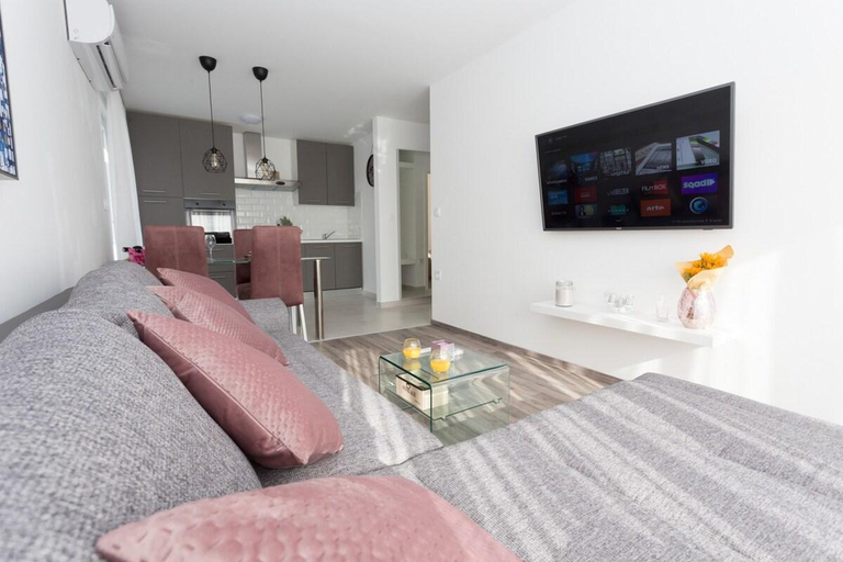 Bedroom 2, Apartment "Papillon", Split