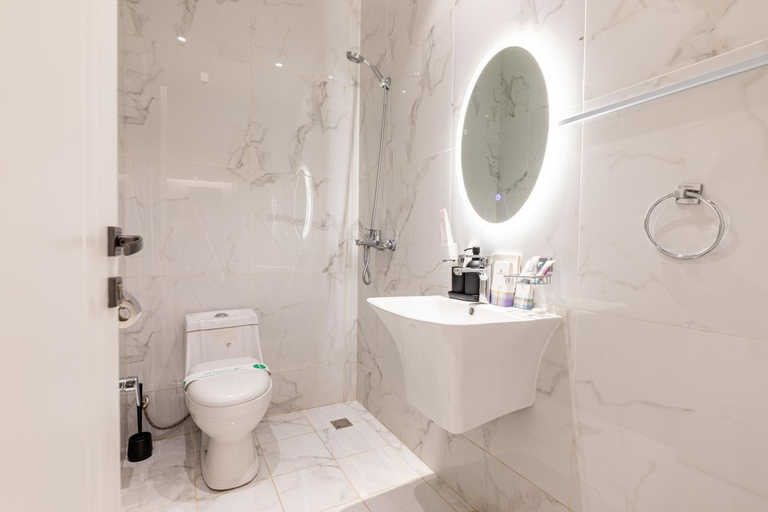 Bathroom 3, Amber Hospitality - AlQairwan, Riyadh