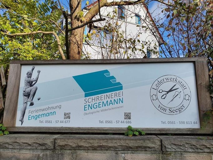 Others 4, Engemann Modern retreat, Kassel