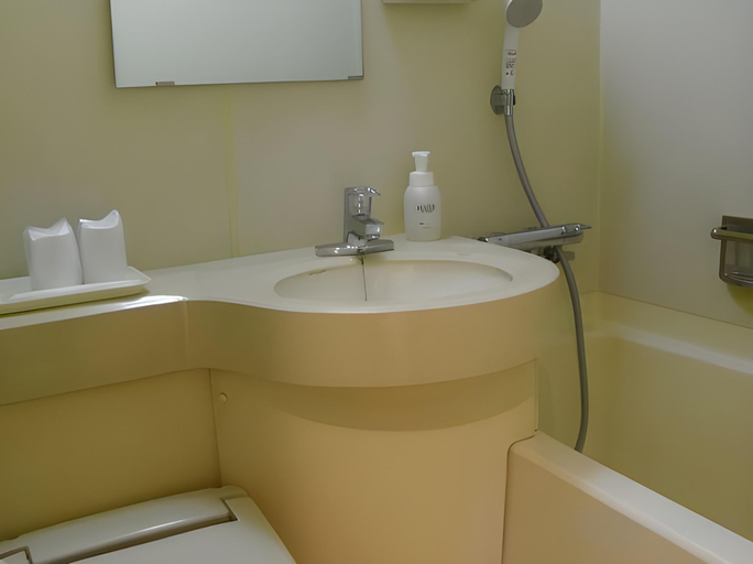 Bathroom 3, Olympic Inn Kanda, Chiyoda