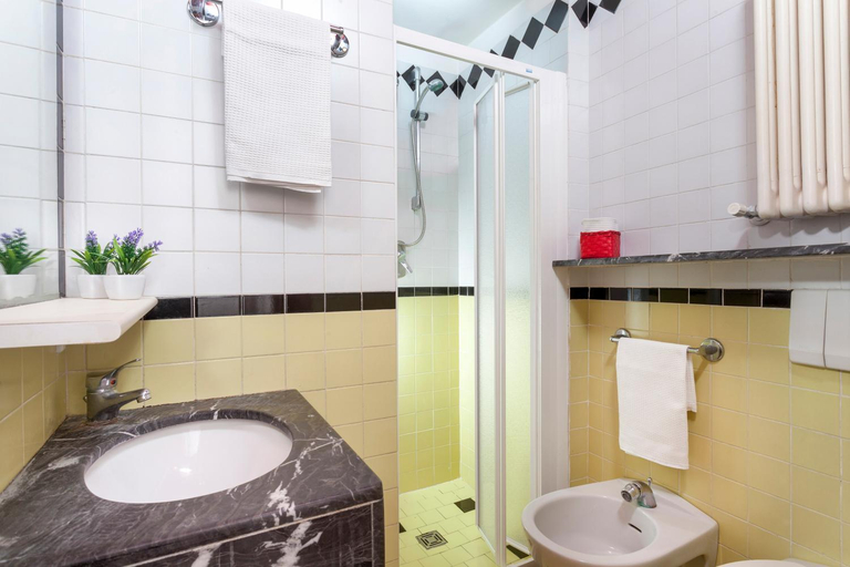 Bathroom 2, Residence Villa Lidia, Rimini