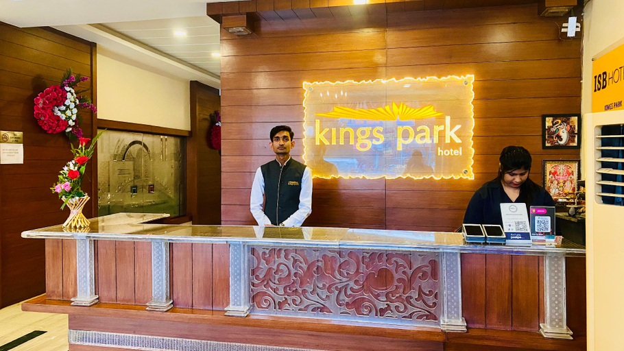 Public Area 2, Hotel Kings Park, Indore