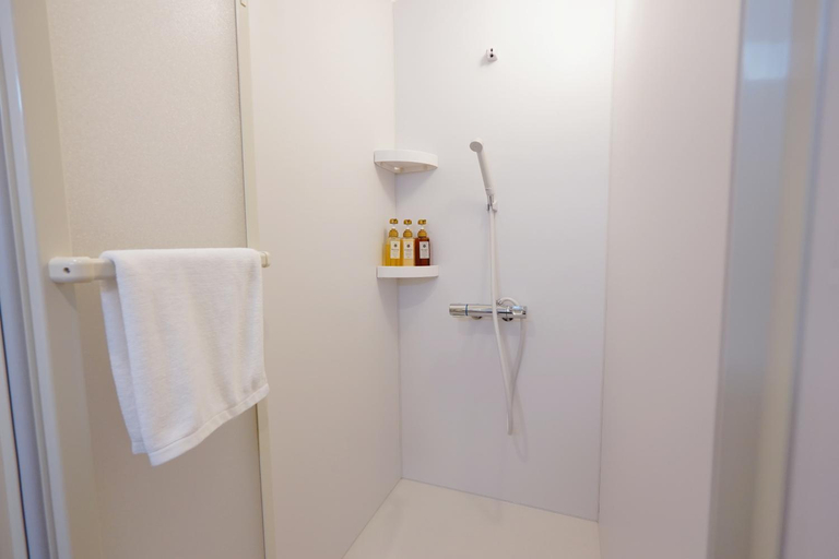 Shower 3, 喜夢和居, Osaka