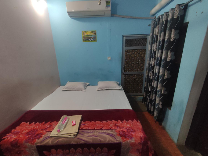 Bedroom 2, Chacha's Garden Hotel, Ajmer