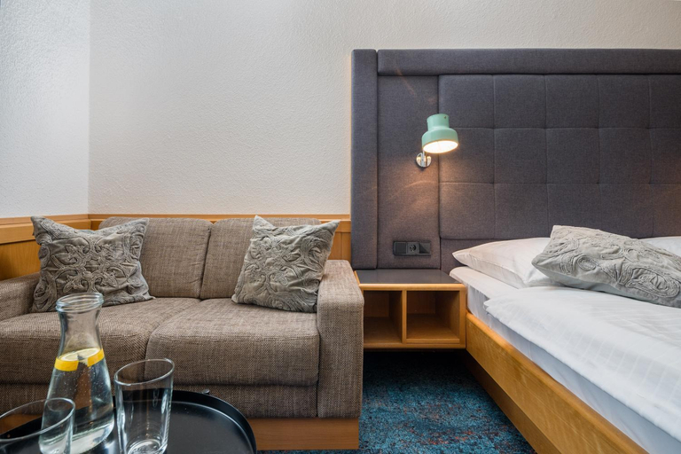 Bedroom 4, Hotel-Gasthof zum Bach, Cham