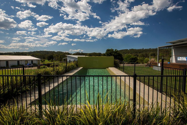 Others 3, Tonic Hotel, Cessnock
