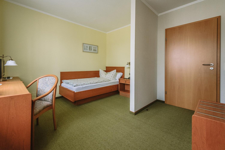Bedroom 4, Hotel Berglandstubel, Vogtlandkreis