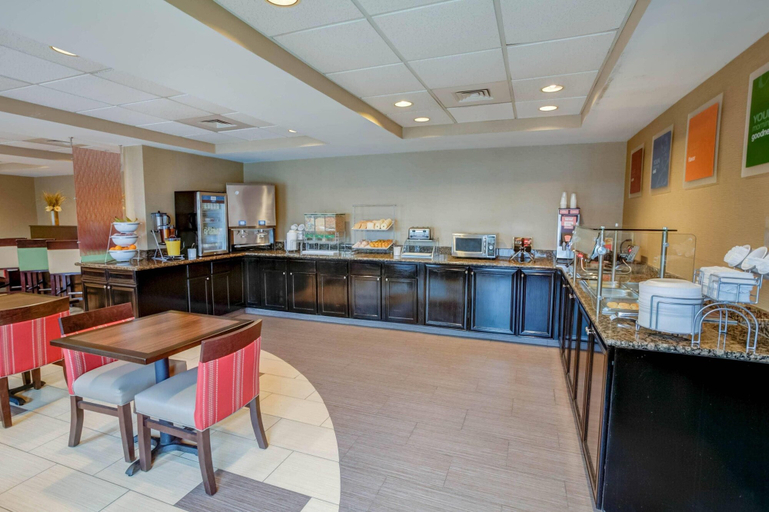 Food & Drinks 1, Concord Suites, Cabarrus