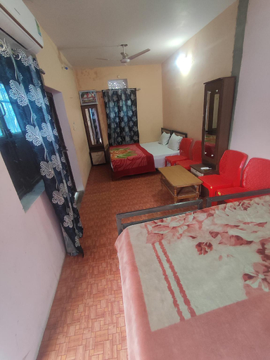 Bedroom 3, Chacha's Garden Hotel, Ajmer