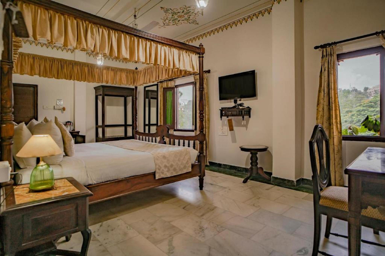 Bedroom 3, The Lavitra Lakeview Hotel, Udaipur
