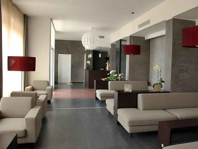 Public Area 2, Hotel Mediterraneo, Genova