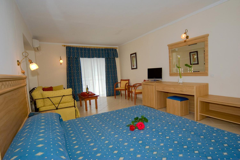 Bedroom 3, Porfi Beach Hotel, Central Macedonia