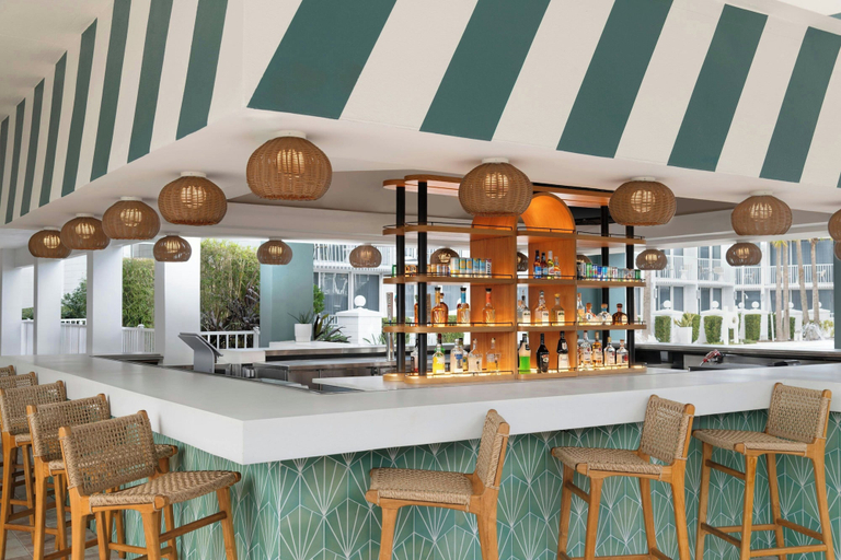 Food & Drinks 5, Renaissance Orlando Resort – Disney Springs® Area, Orange