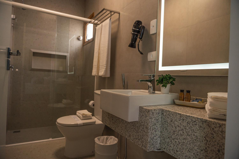 Bathroom 3, Hotel VillaReal Charme, Guaratuba