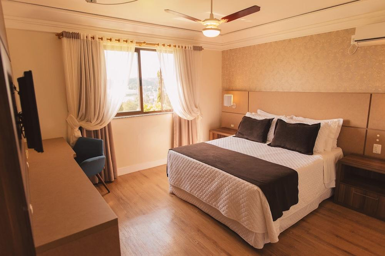 Bedroom 3, Hotel Renar, Fraiburgo