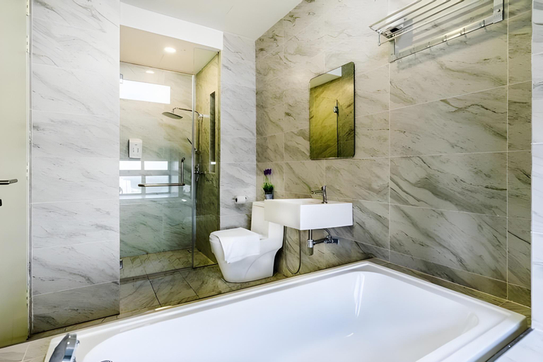 Bathroom 5, Imperio Private Bathtub @ Melaka Town By Micasa, Malacca City