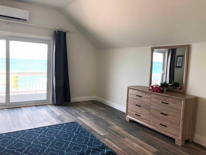 Others 5, Coral Point 3 Bedroom Home