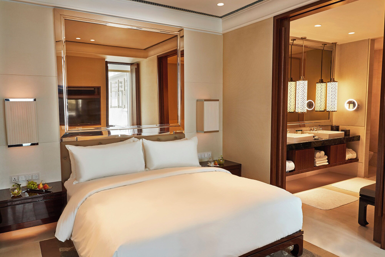 Bedroom 5, The Capitol Kempinski Hotel Singapore, Singapore