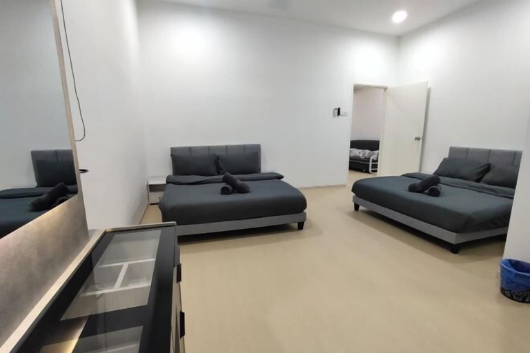 Room 5, UjongPasir ModenHouse - Karaok/MsgChair/ArcadeGame, Malacca City