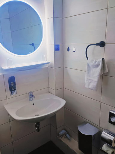 Bathroom 5, Excellent Hotel Hamburg, Hamburg