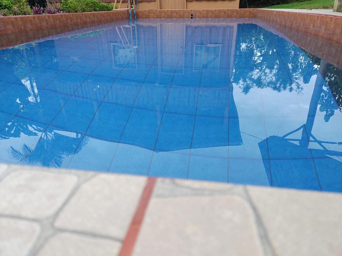 Others 1, Cabana Familiar 7 Colinas, Coto Brus