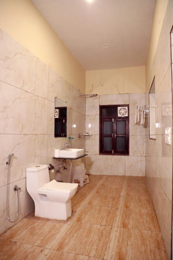 Bathroom, The Yash Resort & Hotel, Udaipur